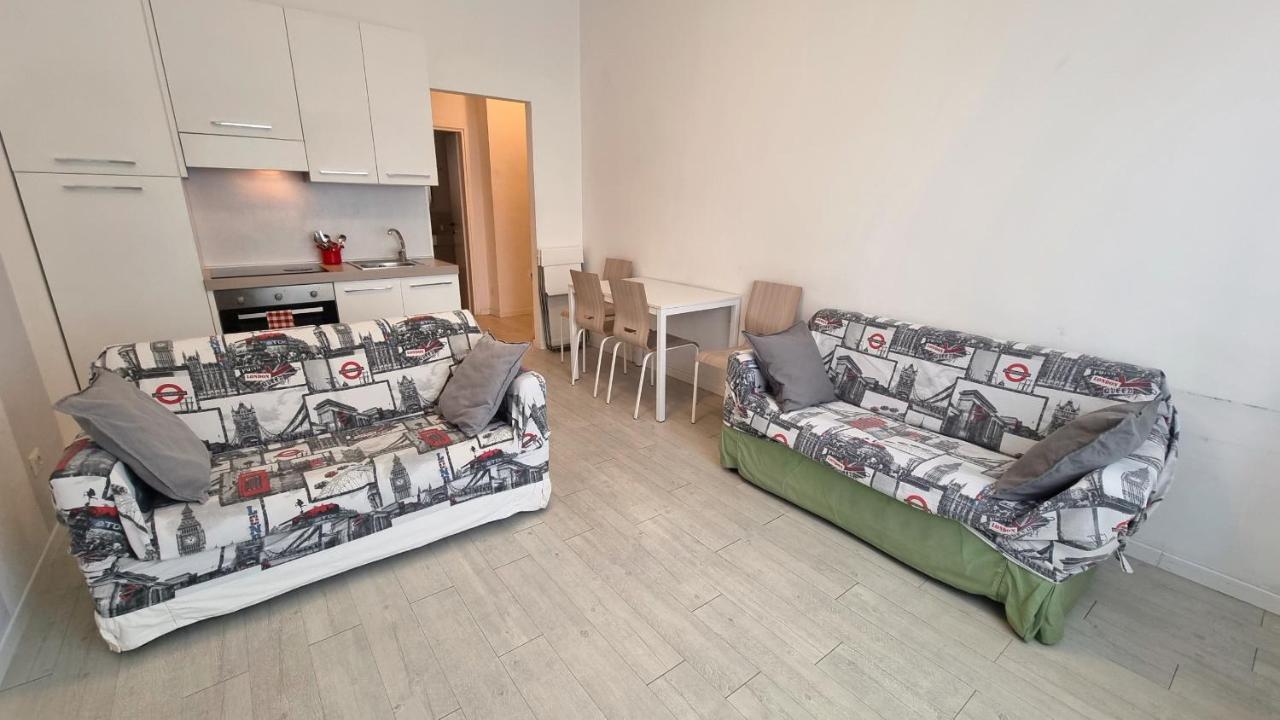 Ferienwohnung Affittimoderni Milano White Exterior foto