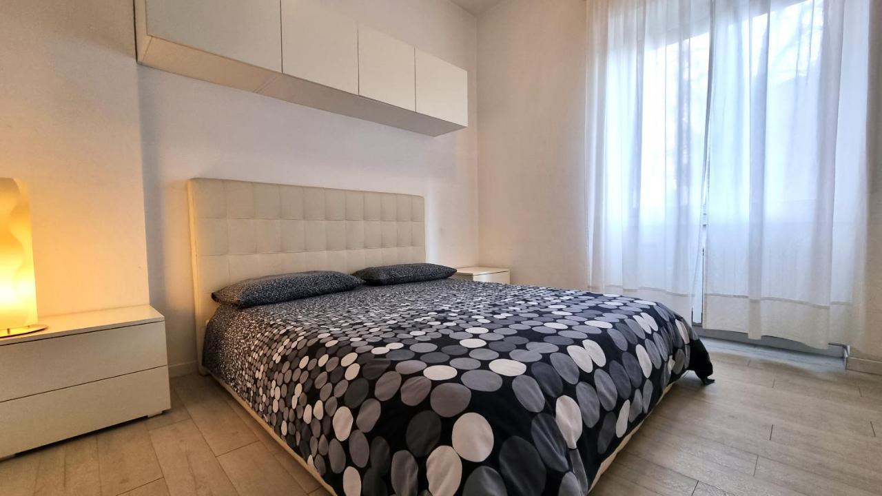 Ferienwohnung Affittimoderni Milano White Exterior foto