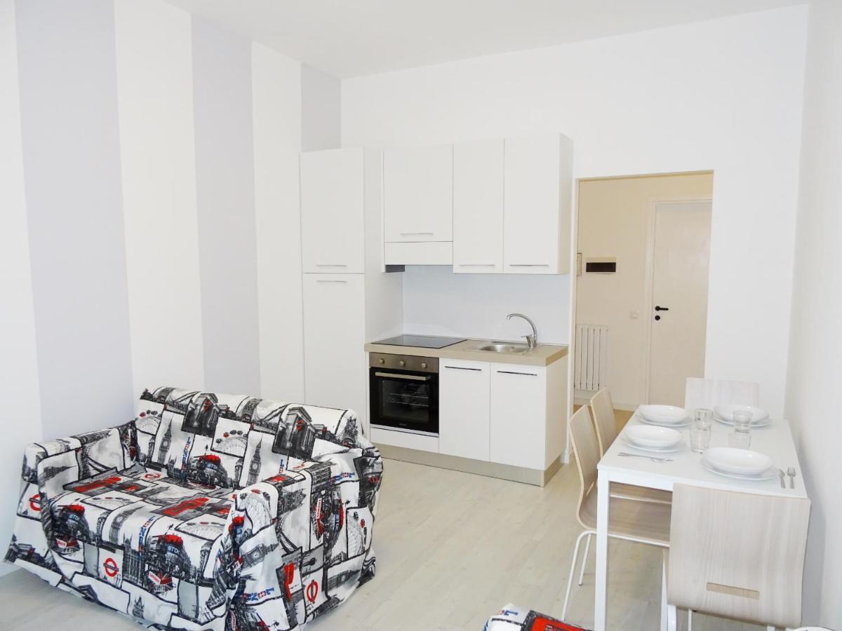 Ferienwohnung Affittimoderni Milano White Exterior foto